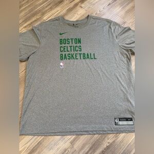 NWOT Men's NBA Celtics Basketball Gray Nike Dri Fit Tee Shirt